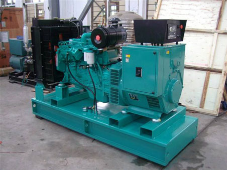 双台子200kw康明斯柴油发电机组图片 双台子200kw康明斯柴油发电机组图片